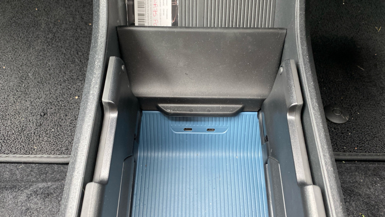 Volvo EX30 200kW SM Extended Range Plus 69kWh 5dr Auto Electric Estate